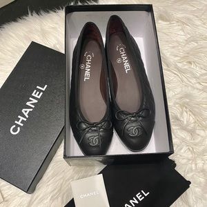 CHANEL Lambskin Quilted Ballerina Flats